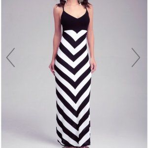 bebe Chevron Maxi Dress